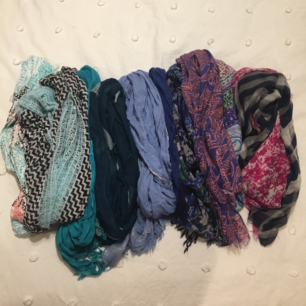 10 Scarves